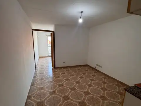 Bolivar 2400, Piso 2