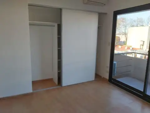 Departamento en Venta en Bernal, USD 70.000