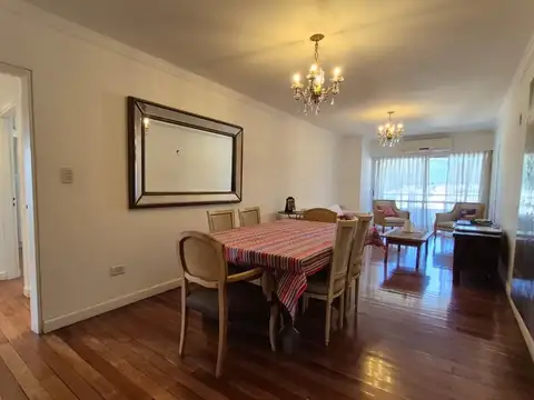 Departamento 4 ambientes con 3 baños