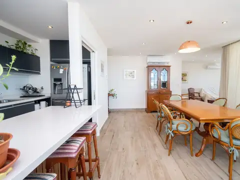 Departamento 5 ambientes con 3 baños