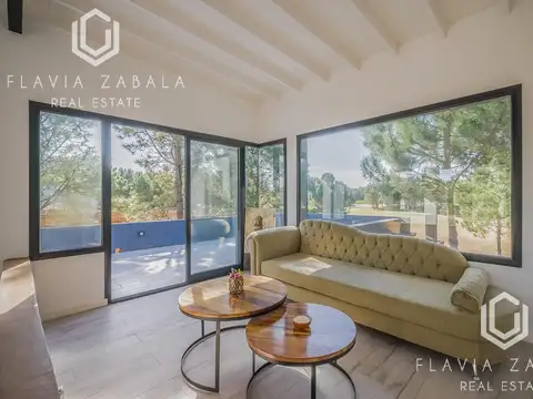 Casa 5 ambientes con 2 baños