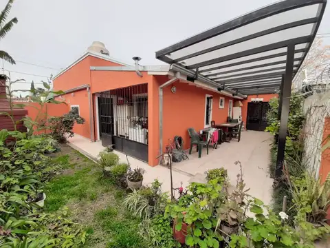 Fray Cayetano Rodríguez 100