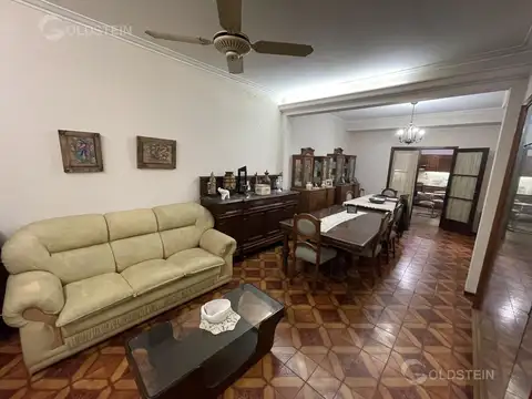Casa 7 ambientes con 3 baños