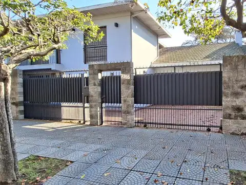 Hipolito Yrigoyen al 3300