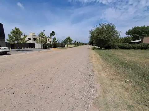 Terreno en Venta en Funes, USD 85.000