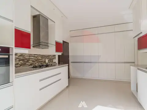 Casa en Venta en Ciudad de la Costa, USD 450.000