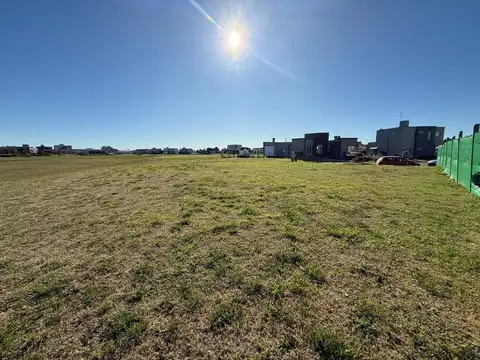 Terreno en Venta en Horizontes al Sur, USD 42.000