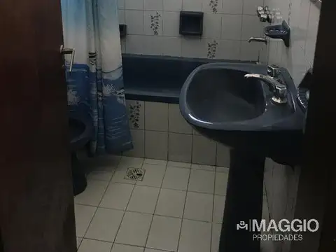 Depto Tipo Casa en Venta 20 años