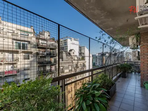 Departamento 5 ambientes con 3 baños