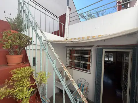 VENTA PH CON TERRAZA VILLA DEL PARQUE APTO CREDITO