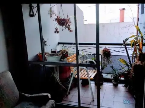 PERMUTA - DEPARTAMENTO DE 3 AMBIENTES - RAMOS MEJIA