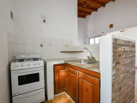 Depto Tipo Casa en Venta en Tolosa, USD 25.000