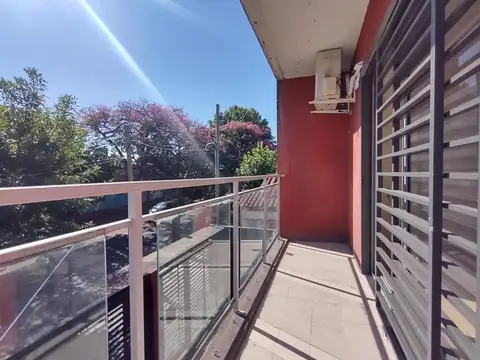 Departamento en Alquiler en Haedo, $ 550.000