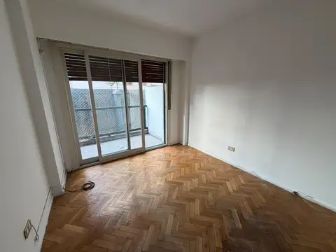 Departamento de 2 ambientes. Excelente ubicación.