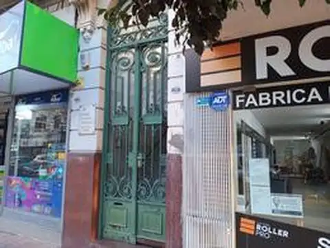 Petit Hotel /Oficinas/ Instituto de idiomas/Showroom/ Centro de belleza