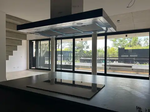 Departamento en Alquiler con 2 cocheras