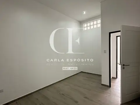 Casa 3 ambientes con 2 baños