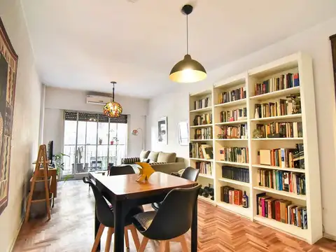 Semipiso 4 amb + dep venta Almagro balcón baulera