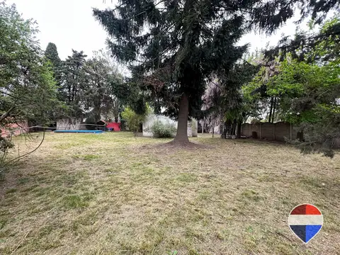 VENTA DE CASA/LOTE EN SPEGAZZINI