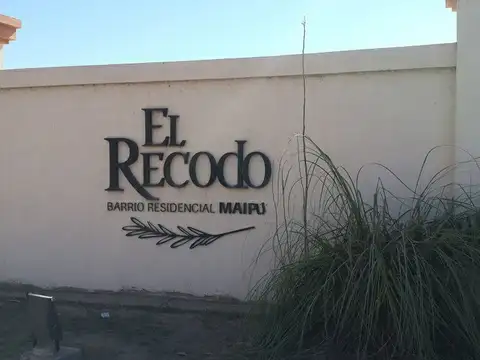 Terreno en Venta en Russell, Maipú