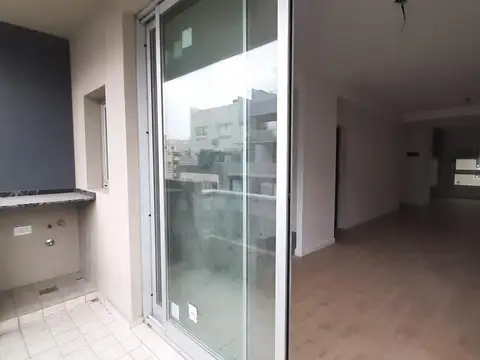 DEPTO 2 AMBIENTES C/BALCÓN EN CABALLITO