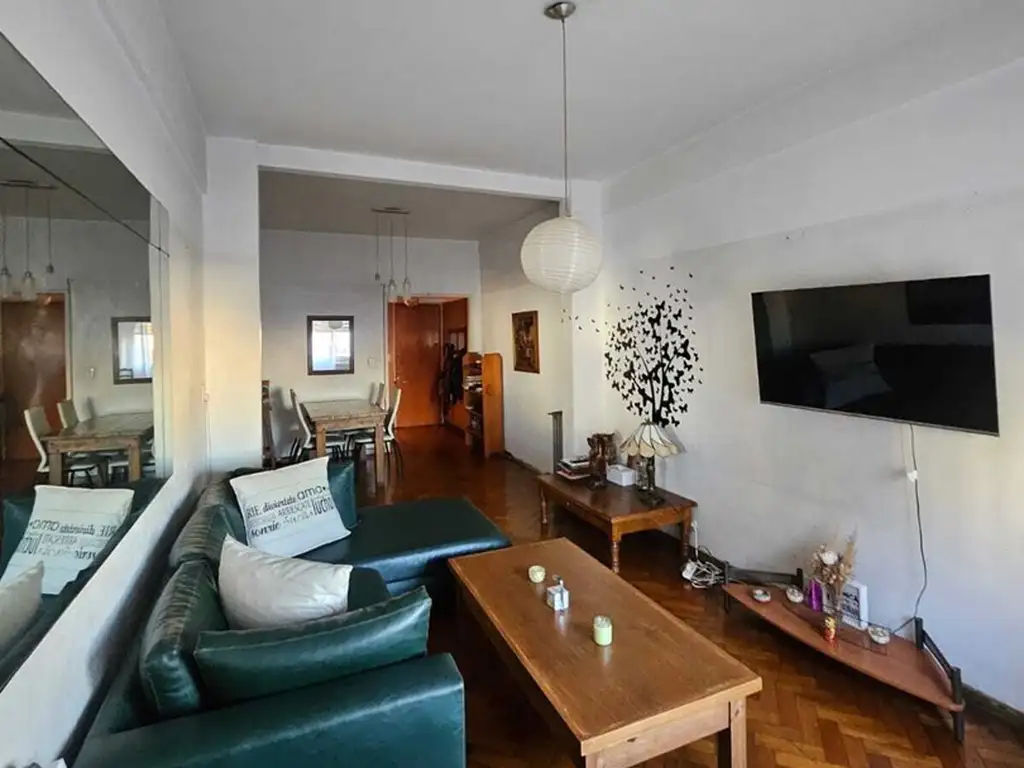 Avenida Rivadavia 5400