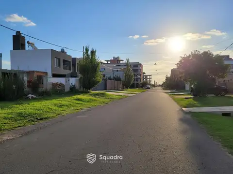 Terreno en Venta 19  mts Fondo