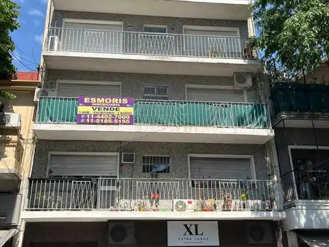 DEPARTAMENTO 3 AMB. + ESCRITORIO 3 X 3.50. C/BALCÓN (FRENTE)