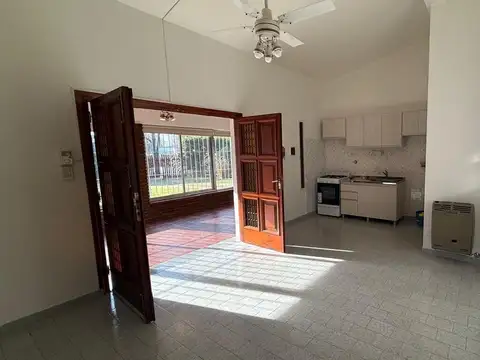 Casa en Alquiler en Funes, $ 2.900.000