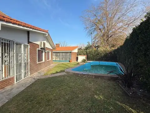 Casa en Alquiler para comercio- Funes