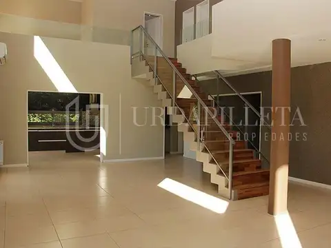 Casa en venta en La Lomad de Pilar