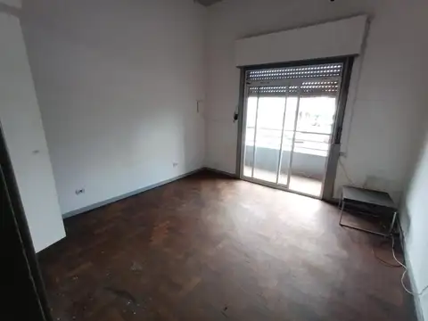 Oficina en Alquiler en Villa Luro, $ 800.000