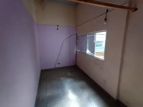 Oficina en Alquiler en Villa Luro, $ 800.000