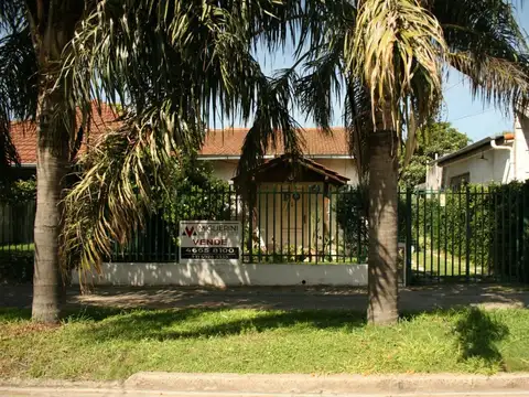 Casa de estilo 4 ambientes - Villa Alemania 