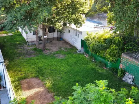 Casa 2 ambientes con 1 baño