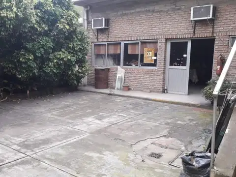 Local en Venta en Lanús, USD 395.000