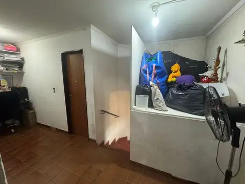 Depto Tipo Casa en Venta con 1 cocheras