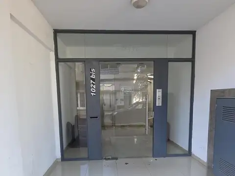 J. V.  Gonzalez  al 1000, Arroyito Rio, externo, ventilacion cruzana