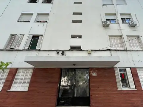 SE VENDE APTO  2 DORMITORIOS JACINTO VERA 