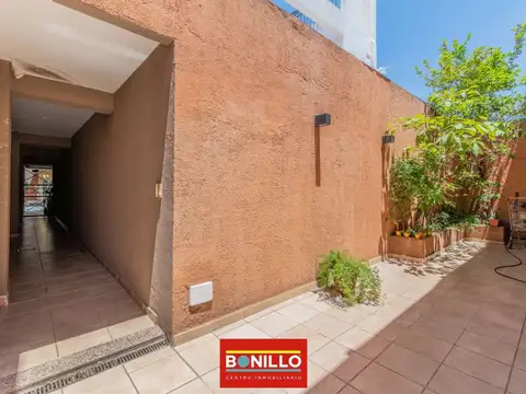 Depto Tipo Casa en Venta de 4 dormitorios