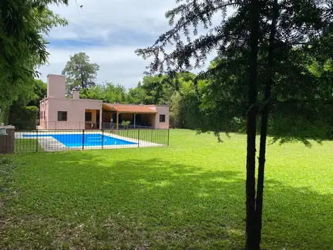 Casa en Alquiler de 3 dormitorios