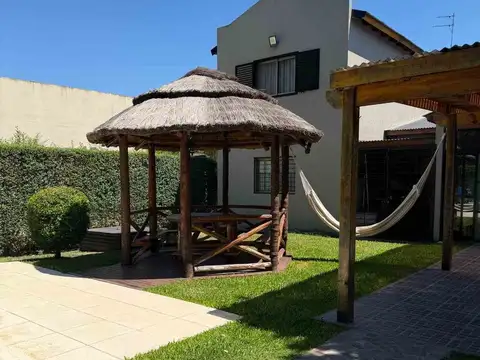 Casa en Venta en Exaltación de la Cruz, USD 135.000