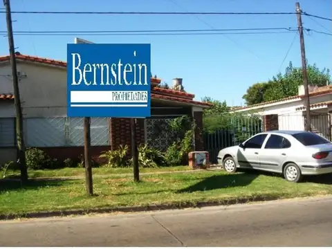 LOTE EN VENTA :: ACCESO OESTE :: 295M2