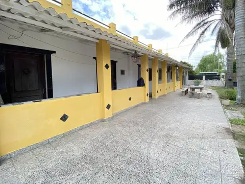 Casa 3 ambientes con 1 baño