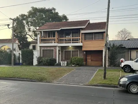 Casa en Venta de 4 dormitorios