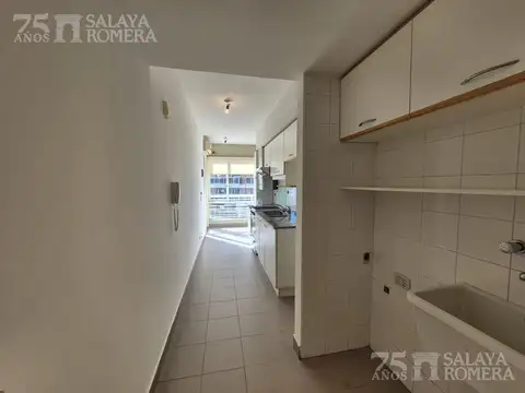 Departamento en Alquiler en Olivos, USD 1.400