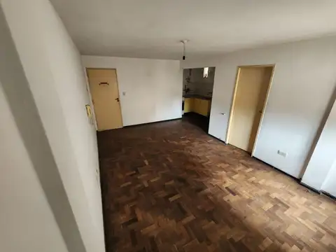 Departamento en Alquiler en Centro, $ 400.000