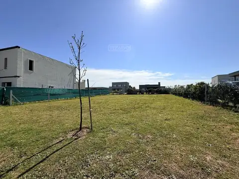 Terreno en Venta en Pilar del Este - Santa Lucia, USD 29.900