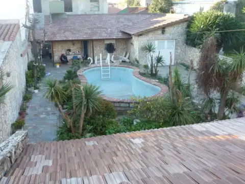 Casa en Venta en Villa Sarmiento, USD 320.000