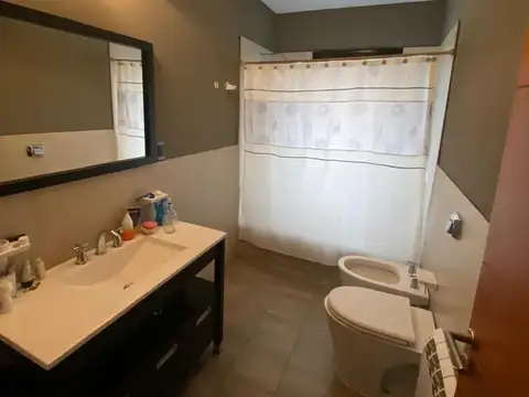 Casa en Venta al Oeste